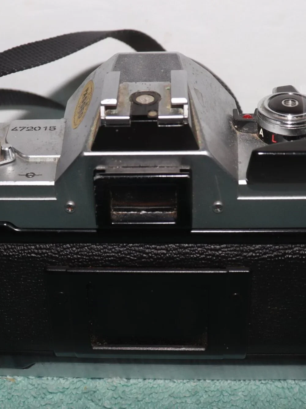 Canon AT-1 35mm Film Camera W/Vivitar 55mm Lens for parts. Shutter Not Working.
